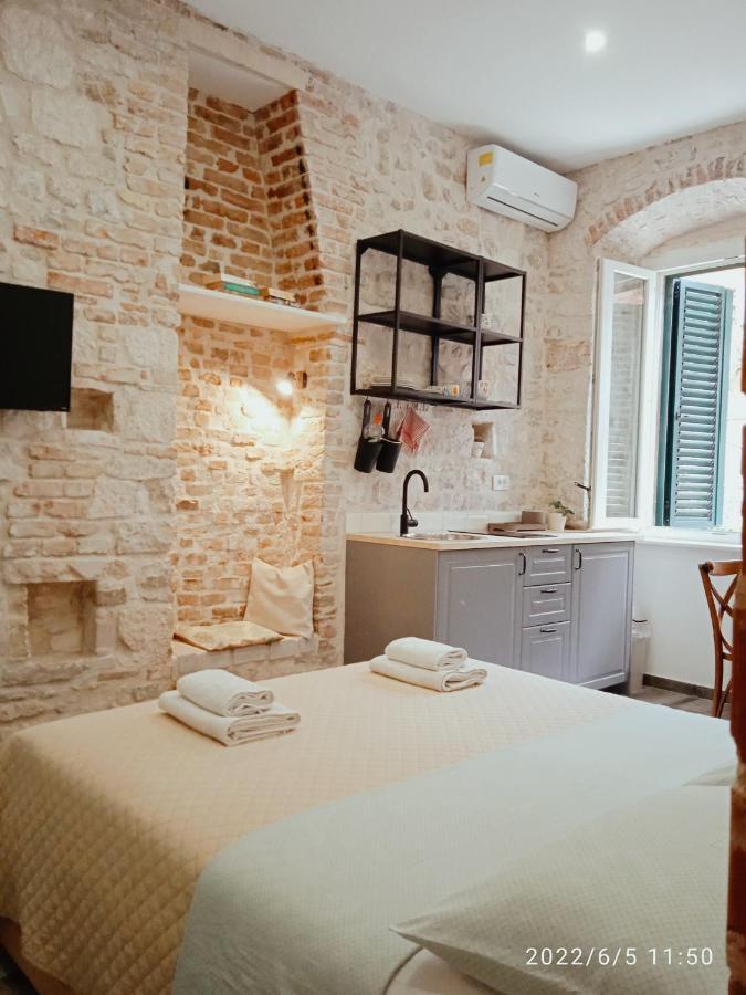 Rooms And Apartments Djanovic Split Ngoại thất bức ảnh